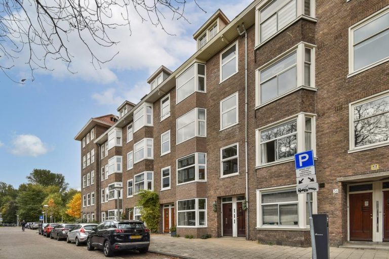 Foto 3 van Antillenstraat 38-1 vergroten