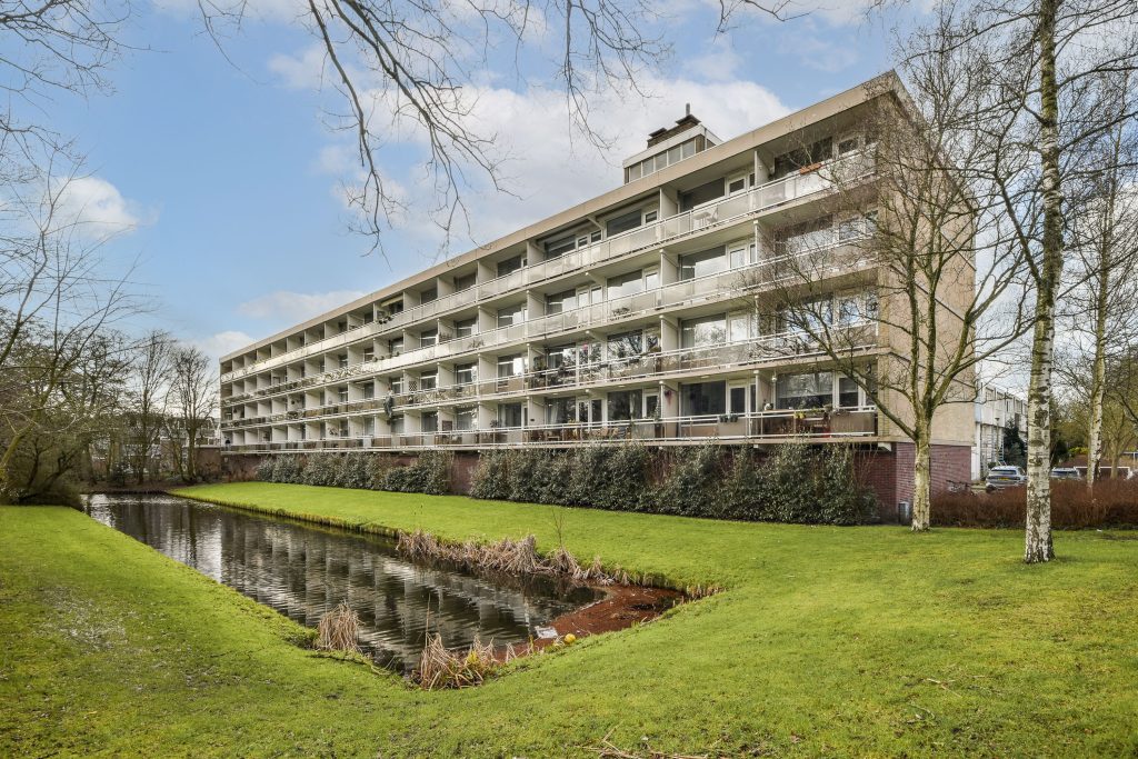Foto van Hoeksewaard 93 vergroten